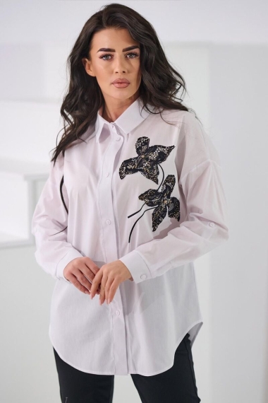 Biała koszula damska bawełniana z haftem kwiatowym elegancka oversize